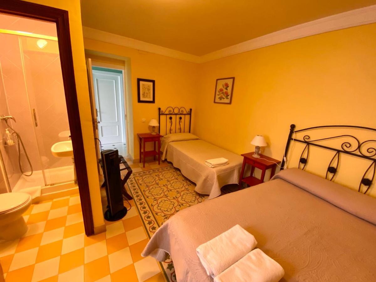 Pension Espana กาดิซ ภายนอก รูปภาพ